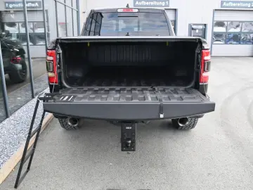 DODGE RAM 1500 5.7 V8 CrewCab Laramie Höherlegung  NAP
