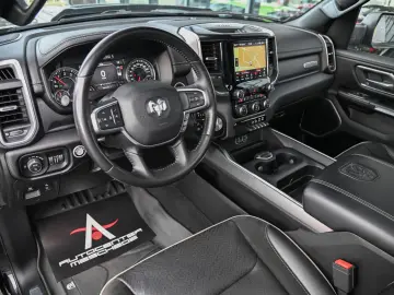 DODGE RAM 1500 5.7 V8 CrewCab Laramie Höherlegung  NAP