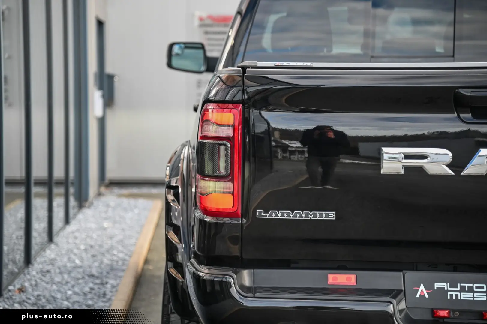 DODGE RAM 1500 5.7 V8 CrewCab Laramie Höherlegung  NAP