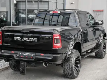 DODGE RAM 1500 5.7 V8 CrewCab Laramie Höherlegung  NAP