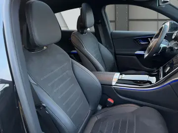 MERCEDES-BENZ GLC 200d Coupe 4M AMG Burmester 360 ACC