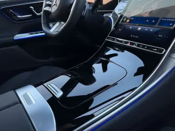 MERCEDES-BENZ GLC 200d Coupe 4M AMG Burmester 360 ACC