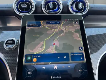 MERCEDES-BENZ GLC 200d Coupe 4M AMG Burmester 360 ACC