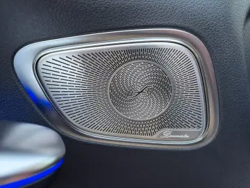 MERCEDES-BENZ GLC 200d Coupe 4M AMG Burmester 360 ACC