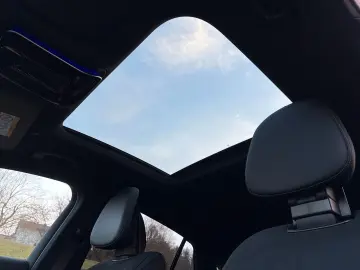 MERCEDES-BENZ GLC 200d Coupe 4M AMG Burmester 360 ACC