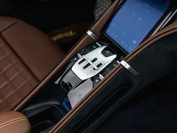 FERRARI Roma Spider 3.9 V8 Carbon  Adas  kamera