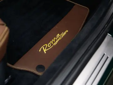 FERRARI Roma Spider 3.9 V8 Carbon  Adas  kamera