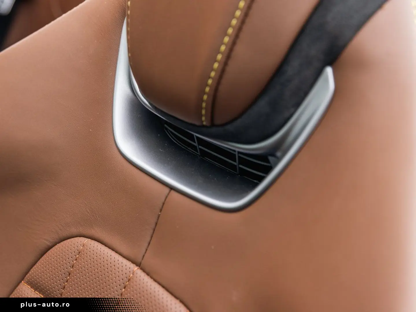 FERRARI Roma Spider 3.9 V8 Carbon  Adas  kamera