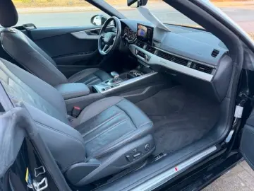 AUDI A5 Cabriolet 40 TFSI quattro S line