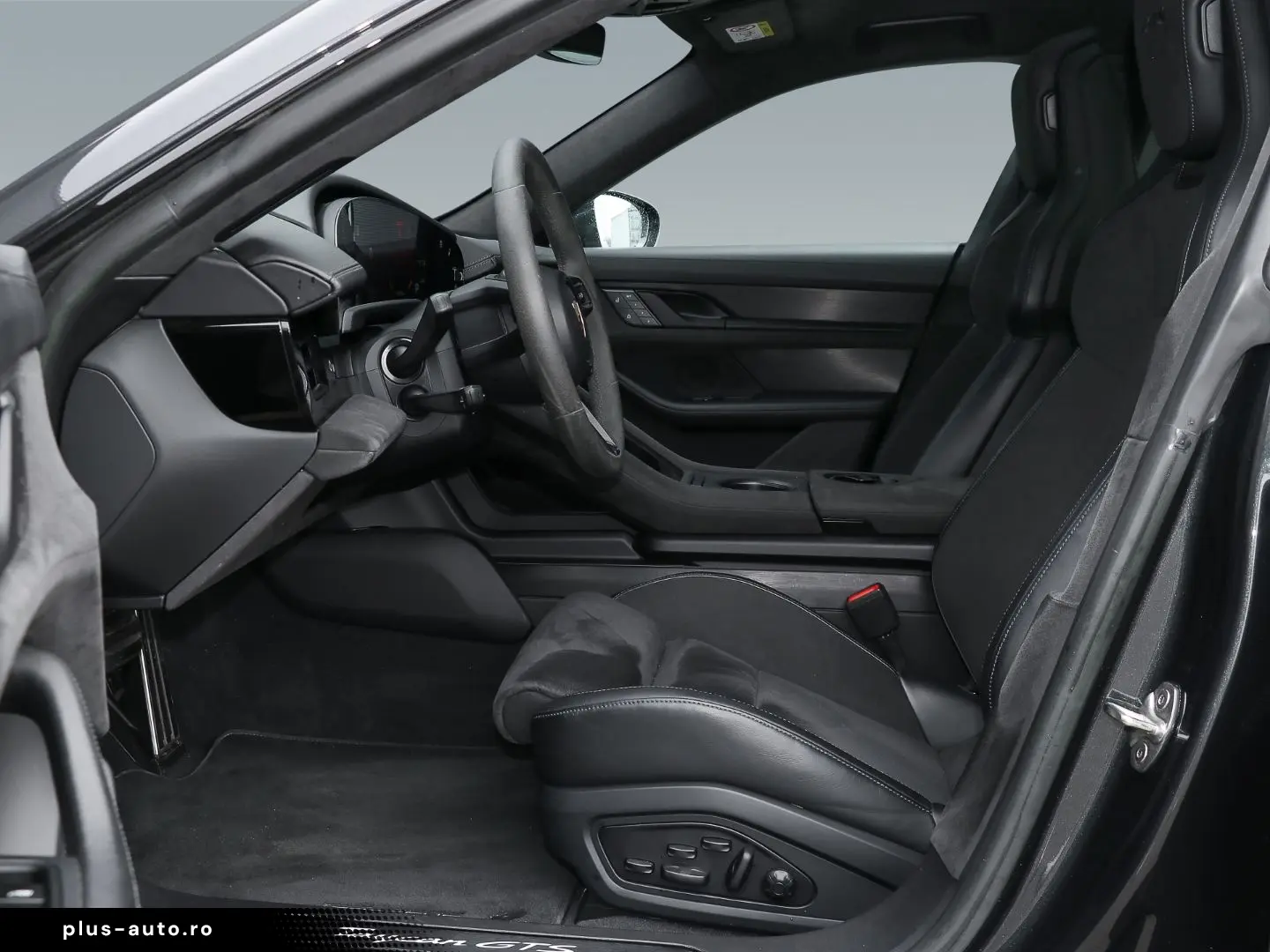 PORSCHE Taycan GTS Sport Turismo