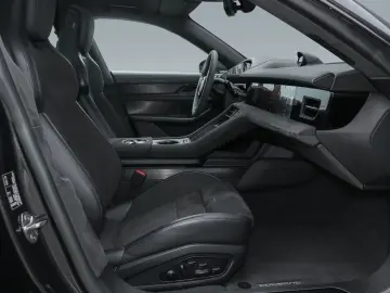 PORSCHE Taycan GTS Sport Turismo