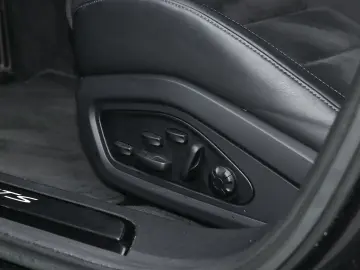 PORSCHE Taycan GTS Sport Turismo