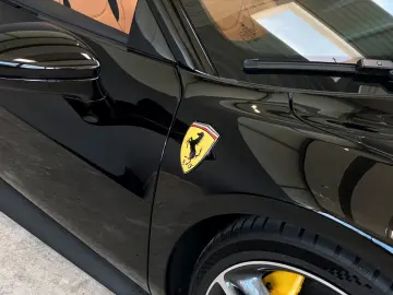 FERRARI 296 GTS MY24   Carbon Door   Classic Spec