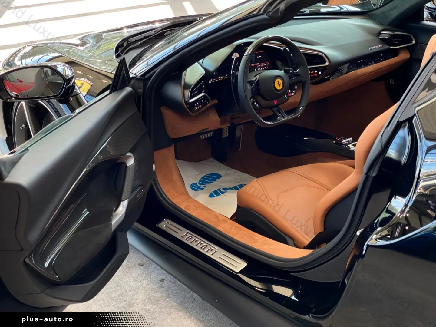 FERRARI 296 GTS MY24   Carbon Door   Classic Spec