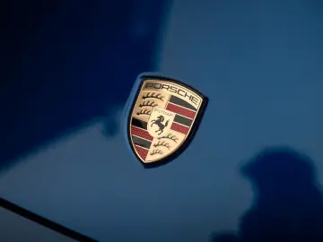 PORSCHE 992 CARRERA