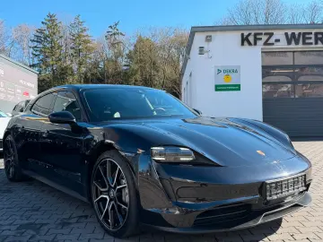 PORSCHE Taycan Sport Turismo - Panorama