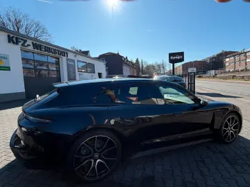 PORSCHE Taycan Sport Turismo - Panorama