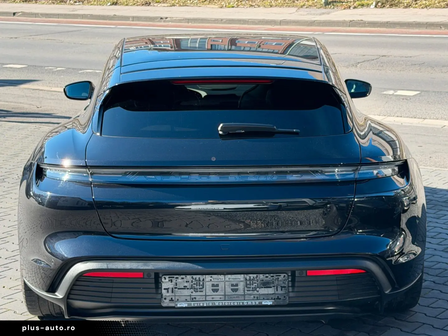 PORSCHE Taycan Sport Turismo - Panorama