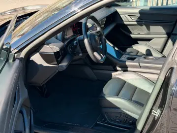 PORSCHE Taycan Sport Turismo - Panorama