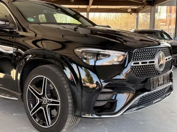 MERCEDES-BENZ GLE 450d 4MATIC-BURM HUD PANO AMG 21ZOLL DIS