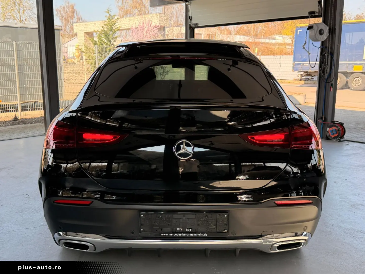 MERCEDES-BENZ GLE 450d 4MATIC-BURM HUD PANO AMG 21ZOLL DIS