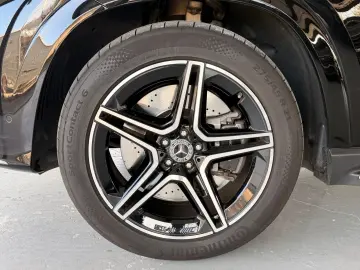 MERCEDES-BENZ GLE 450d 4MATIC-BURM HUD PANO AMG 21ZOLL DIS