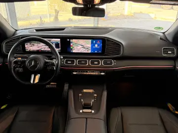 MERCEDES-BENZ GLE 450d 4MATIC-BURM HUD PANO AMG 21ZOLL DIS