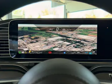 MERCEDES-BENZ GLE 450d 4MATIC-BURM HUD PANO AMG 21ZOLL DIS