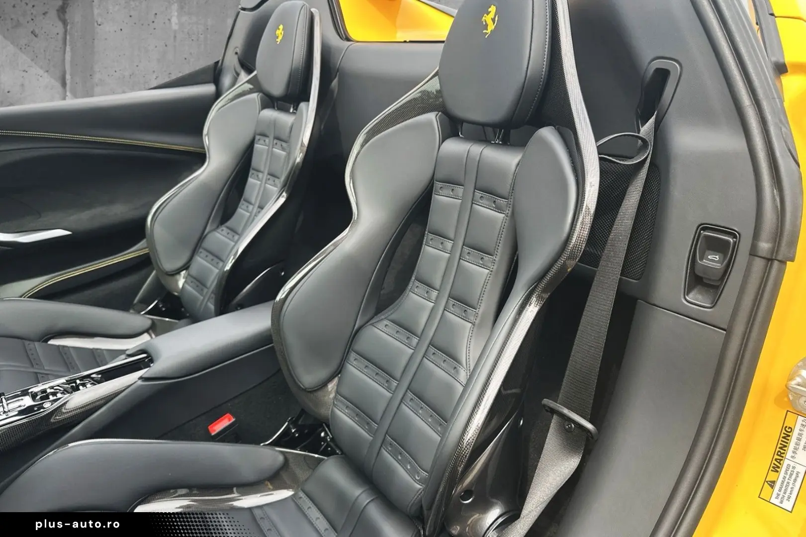 FERRARI 296 GTS in excellent Condition - VAT Deductible