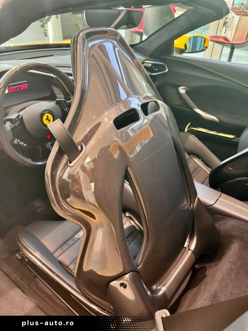 FERRARI 296 GTS in excellent Condition - VAT Deductible