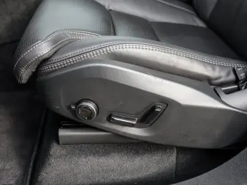 VOLVO XC90 T8 AWD Ultra Bright Massage Ventil Bowers AirSusp