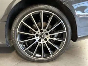 MERCEDES-BENZ C 220d Coupé 4M AMG-Line NAV LED