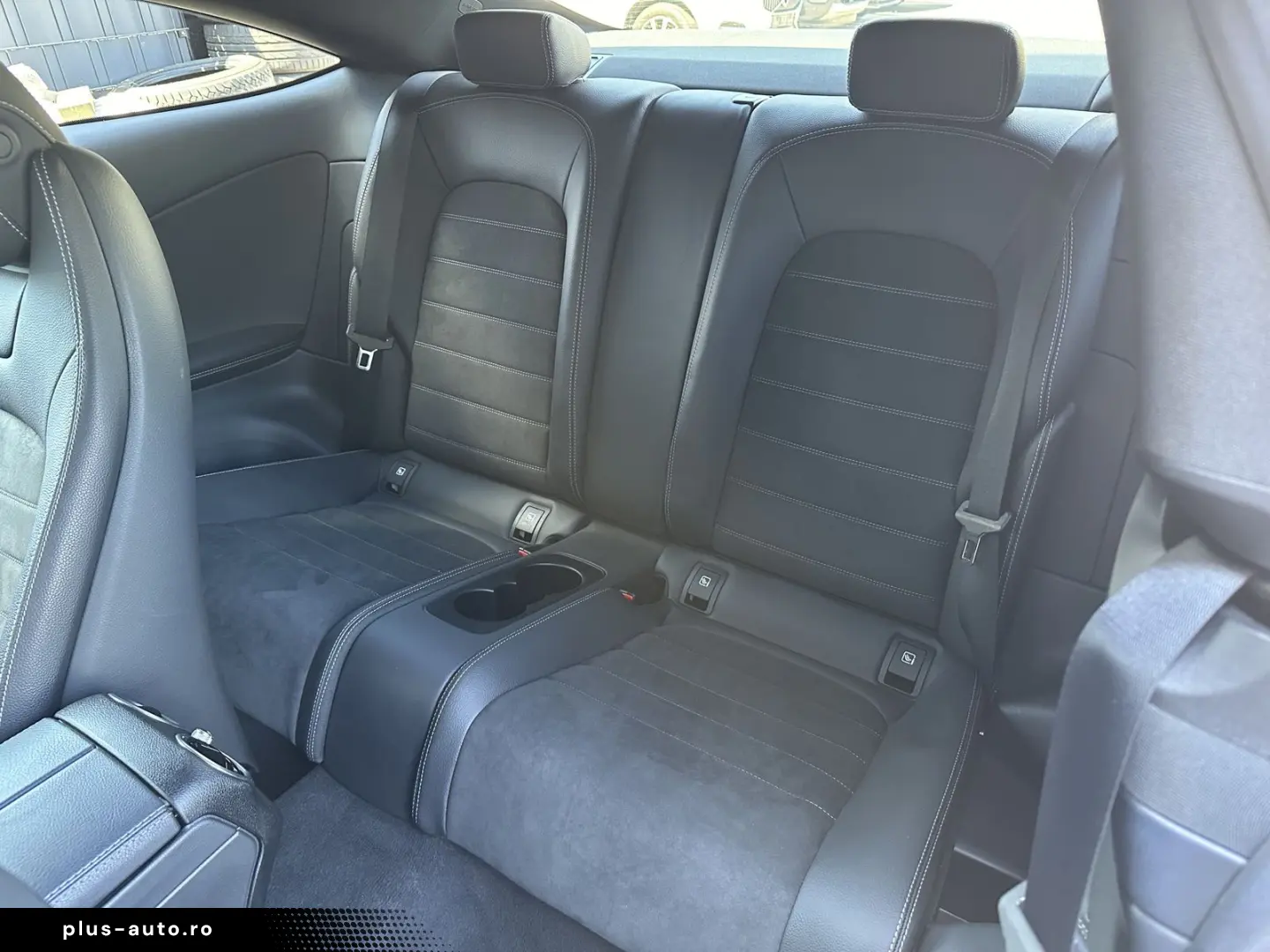 MERCEDES-BENZ C 220d Coupé 4M AMG-Line NAV LED