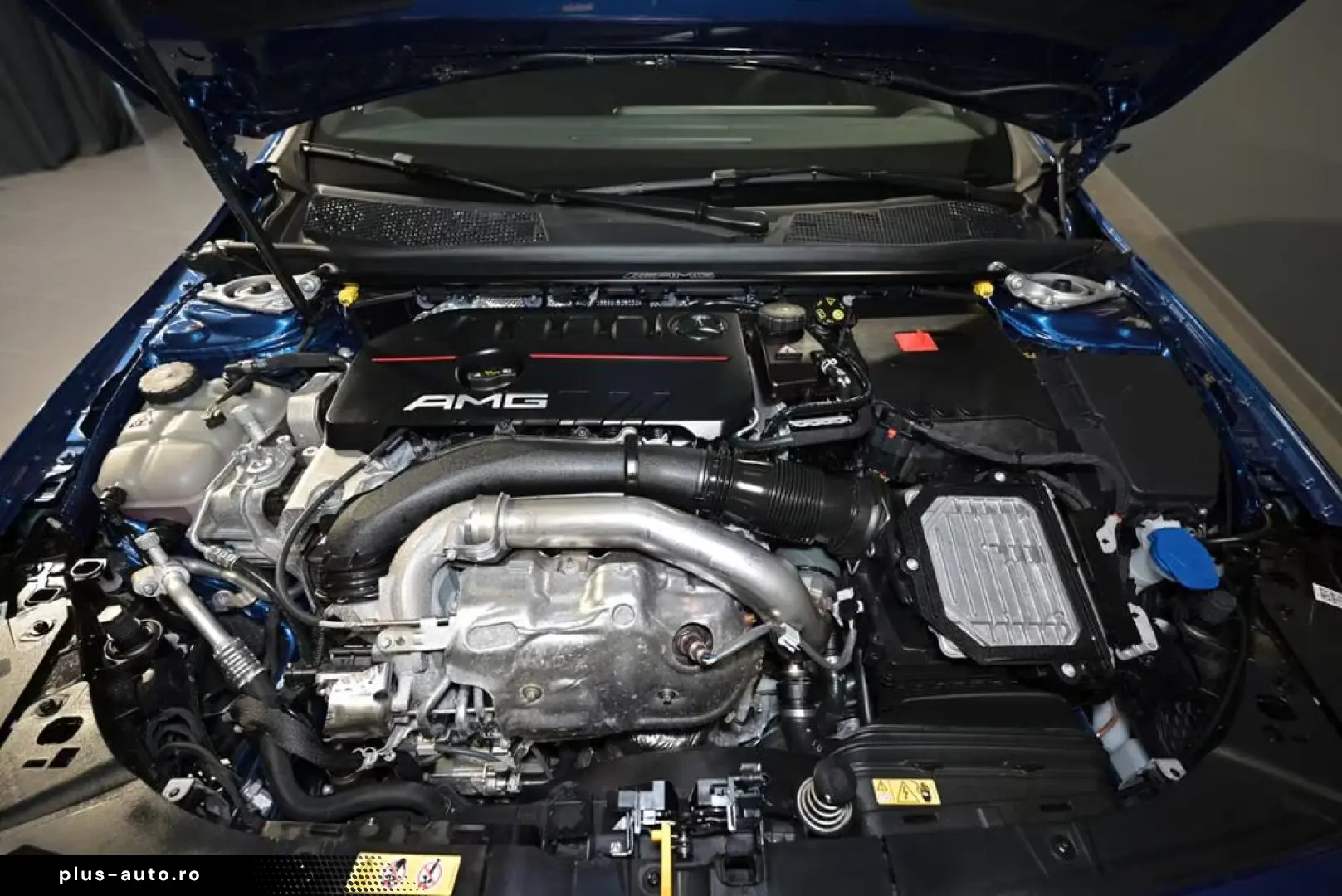 Mercedes-Benz CLA 35 4M AMG Coupé PANO DISTRO NIGHT RFK TOTW