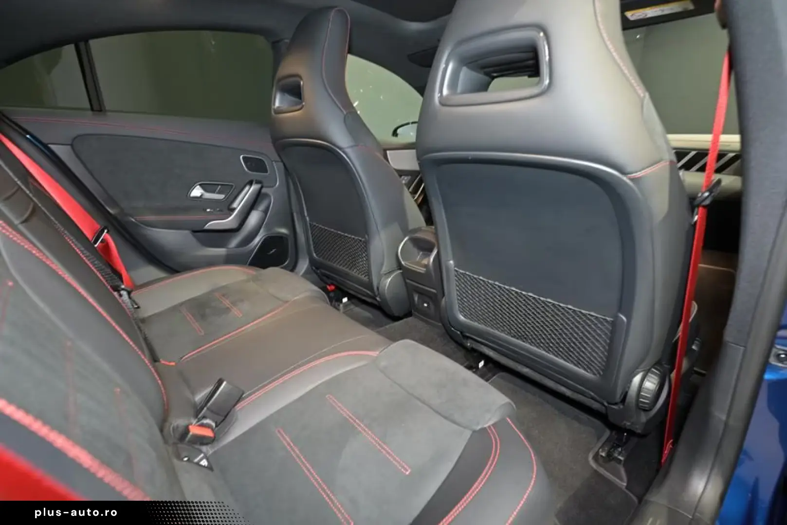 Mercedes-Benz CLA 35 4M AMG Coupé PANO DISTRO NIGHT RFK TOTW