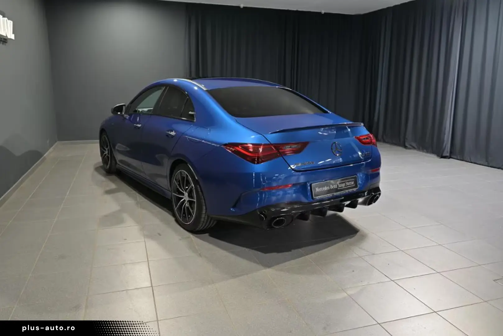 Mercedes-Benz CLA 35 4M AMG Coupé PANO DISTRO NIGHT RFK TOTW