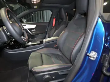 Mercedes-Benz CLA 35 4M AMG Coupé PANO DISTRO NIGHT RFK TOTW