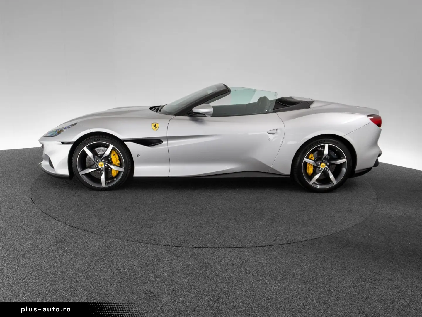 FERRARI Portofino M