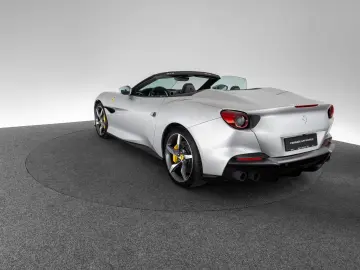 FERRARI Portofino M