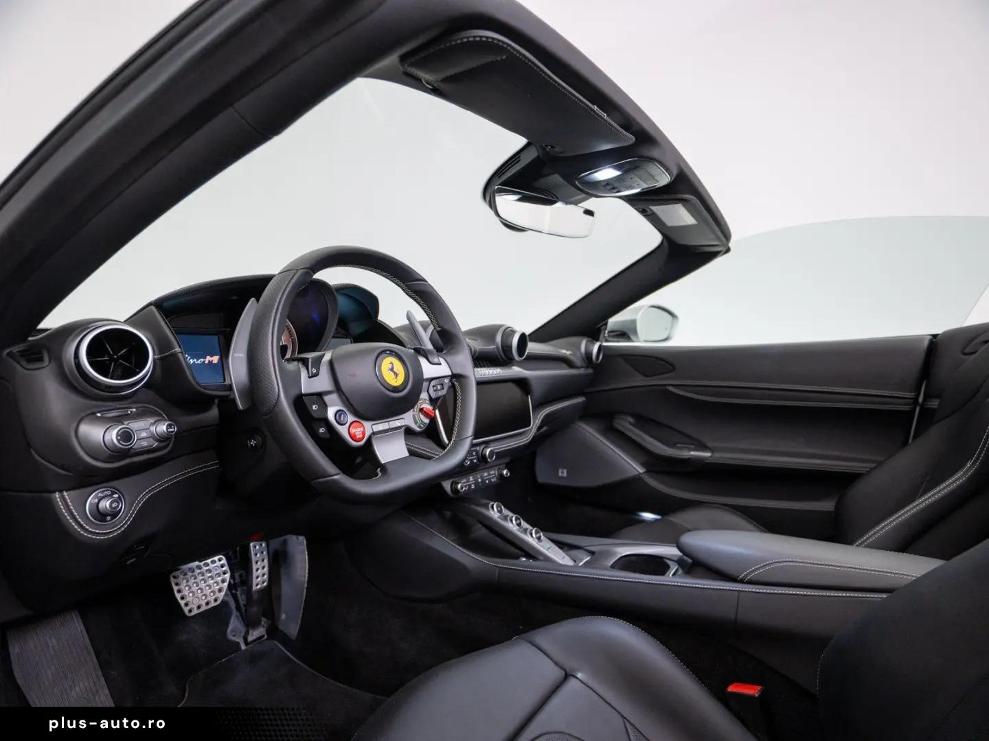 FERRARI Portofino M