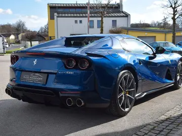 FERRARI 812 GTS  1.Hand Racingseats Kamera Passenger ...