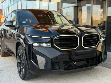 BMW XM 4.4 VOLL BOWERS&WILKINS 23  Soft-Close Massag