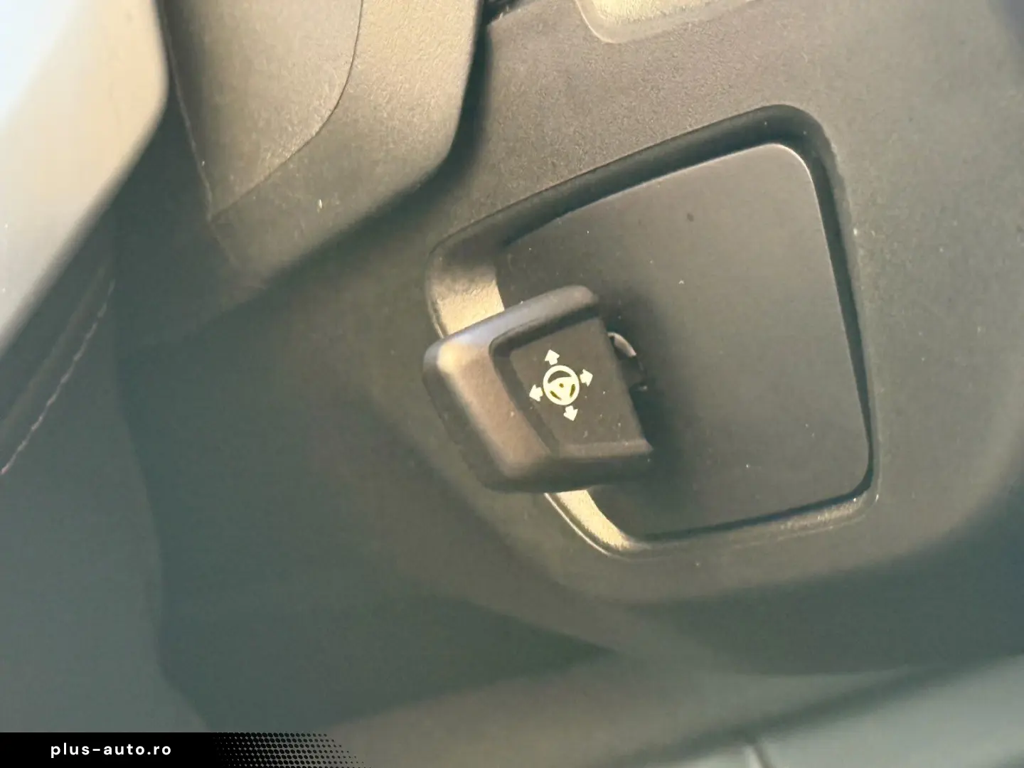 BMW XM 4.4 VOLL BOWERS&WILKINS 23  Soft-Close Massag