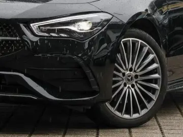 Mercedes-Benz CLA 250 e AMG-Sport Distr Totw LED Kamera