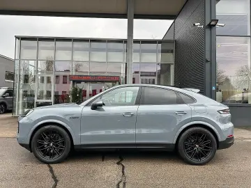 PORSCHE Cayenne Coupe III E-Hybrid Aut.   AHK   Matri...