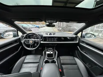 PORSCHE Cayenne Coupe III E-Hybrid Aut.   AHK   Matri...