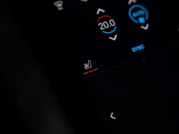 PORSCHE Taycan 4S Cross Turismo - Passenger Display