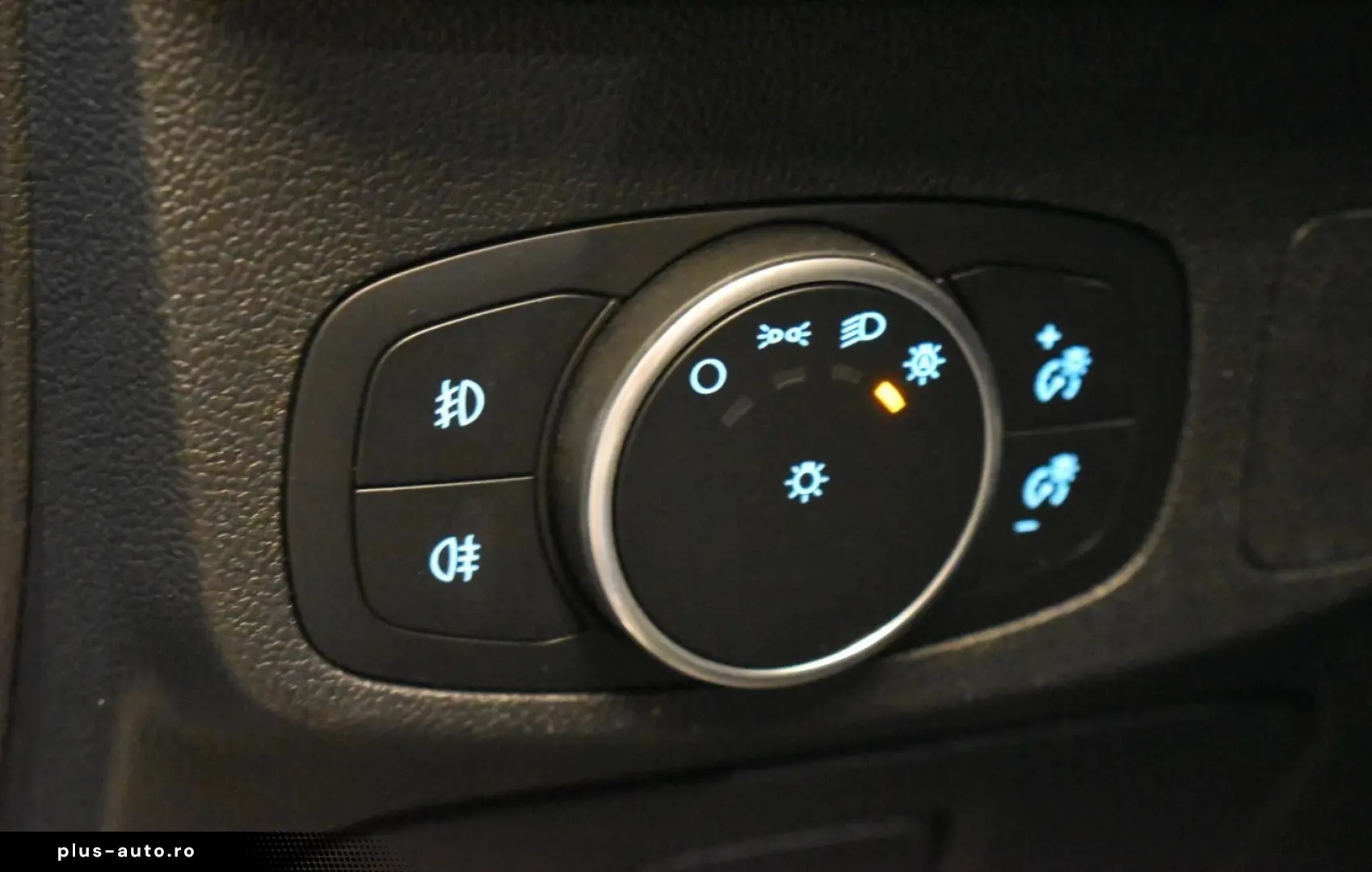 Ford Focus ST Line 1.5 150 CP EcoBlue