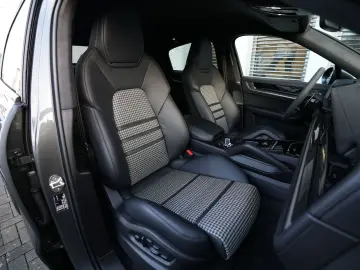 PORSCHE Cayenne Coupe LEICHTBAU SPORTPAKET-ACC-LUFT-22GT