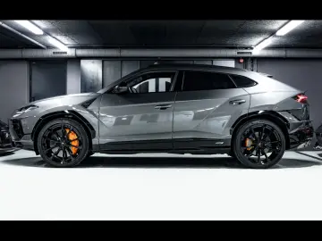 LAMBORGHINI Urus S 666 CH AKRAPOVIC CARBON AHK B&O 3&hellip;